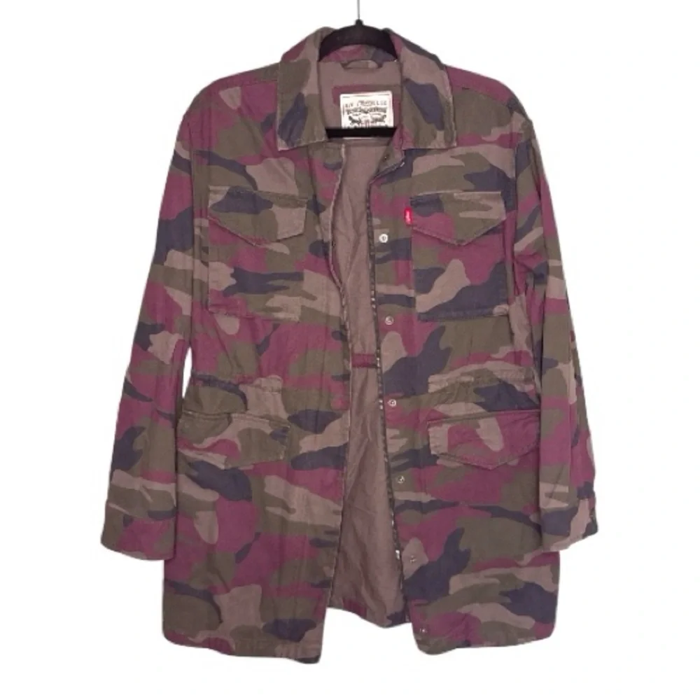 Levi's Oversized Military Filed Jacket in Purple Camo Cotton Pockets size Small - Picture 2 of 8